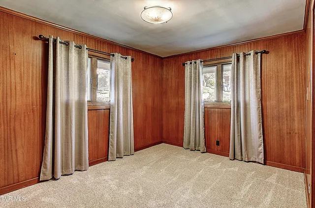 $270,000 | 528 Bays View Road, Kingsport, TN 37660