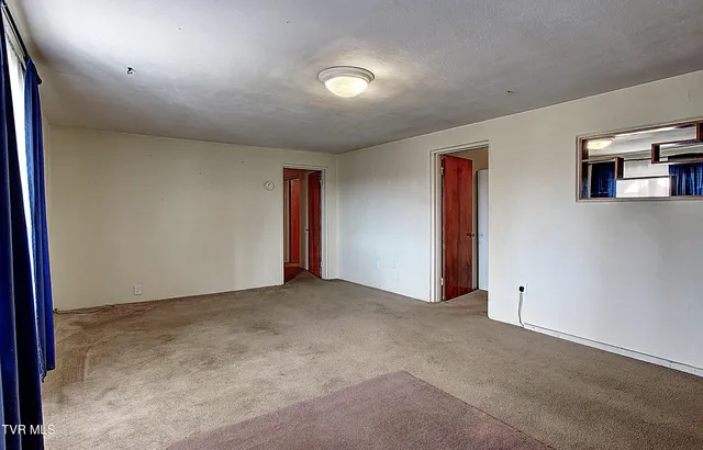 $270,000 | 528 Bays View Road, Kingsport, TN 37660