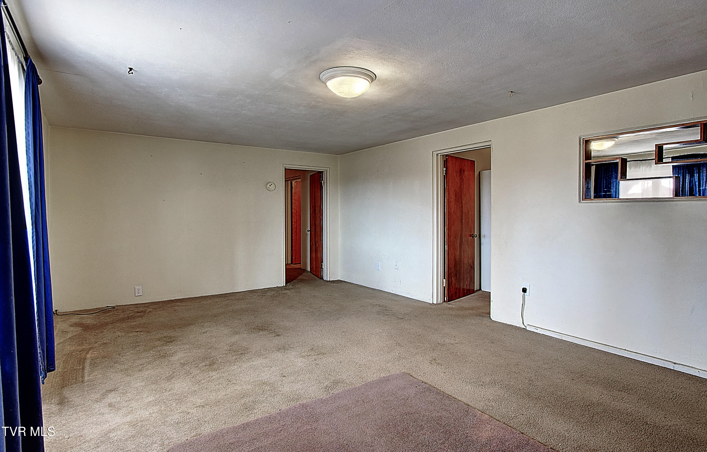 528 Bays View Road Kingsport, TN 37660 - Photo 29 of 40 DSC_0526And8more