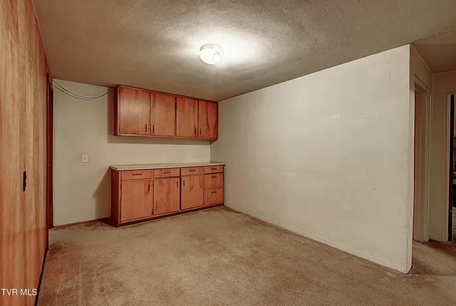 $270,000 | 528 Bays View Road, Kingsport, TN 37660