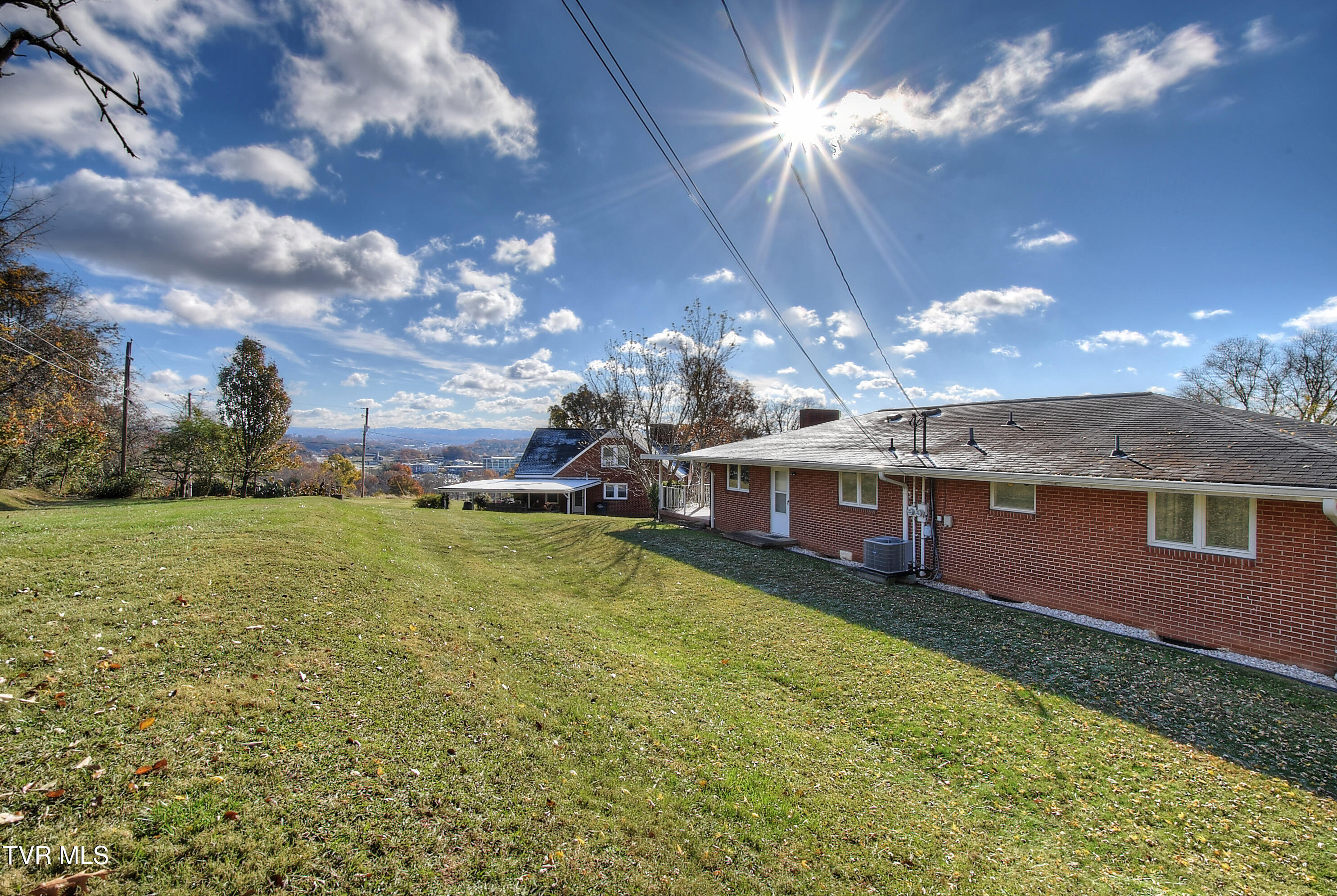 528 Bays View Road Kingsport, TN 37660 - Photo 40 of 40 DSC_0694_5_6_7_8_9