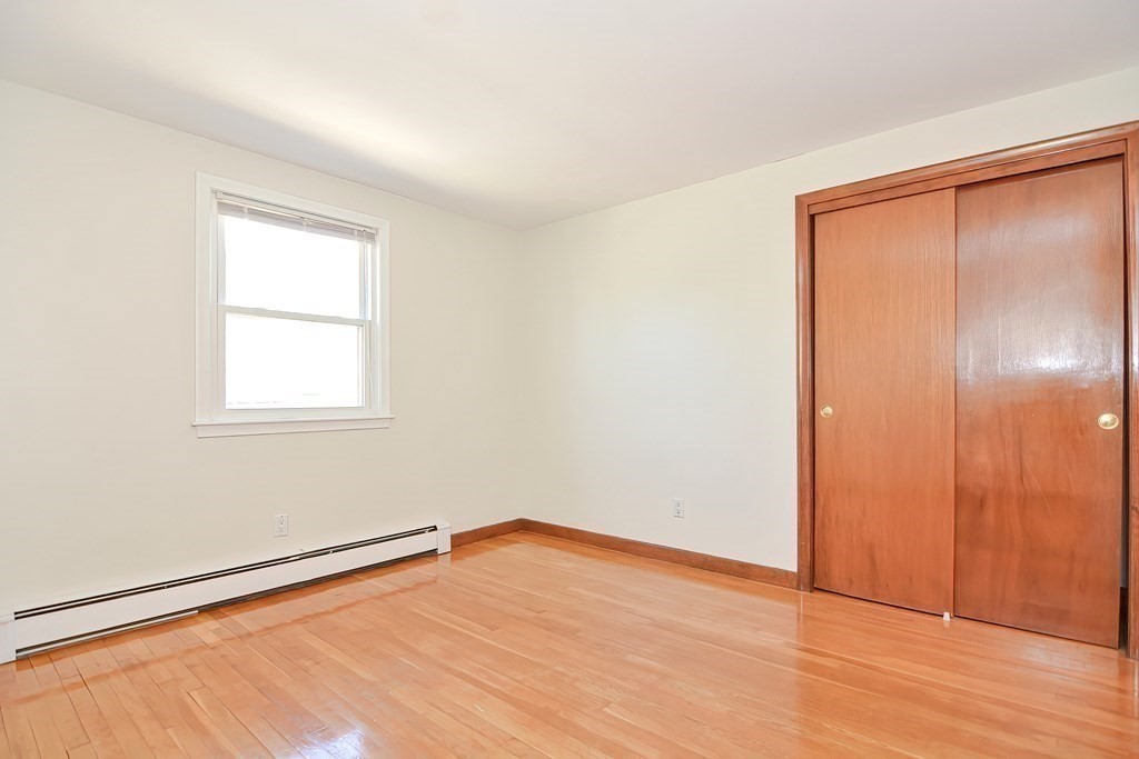 19 Old Wood Road Framingham, MA 01701 - Photo 13 of 38 Gallery Image 13
