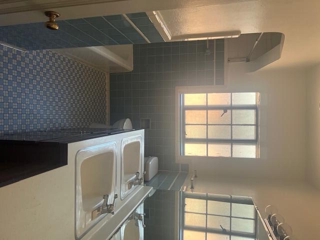 19937 Stratford Road, Unit : UPPER Detroit, MI 48221 - Photo 7 of 10