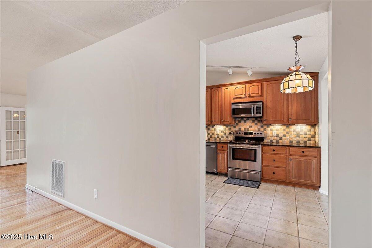 120 Shagbark Road West End, NC 27376 - Photo 12 of 76 040-40_120 Shagbark Ct., West End, NC, 2