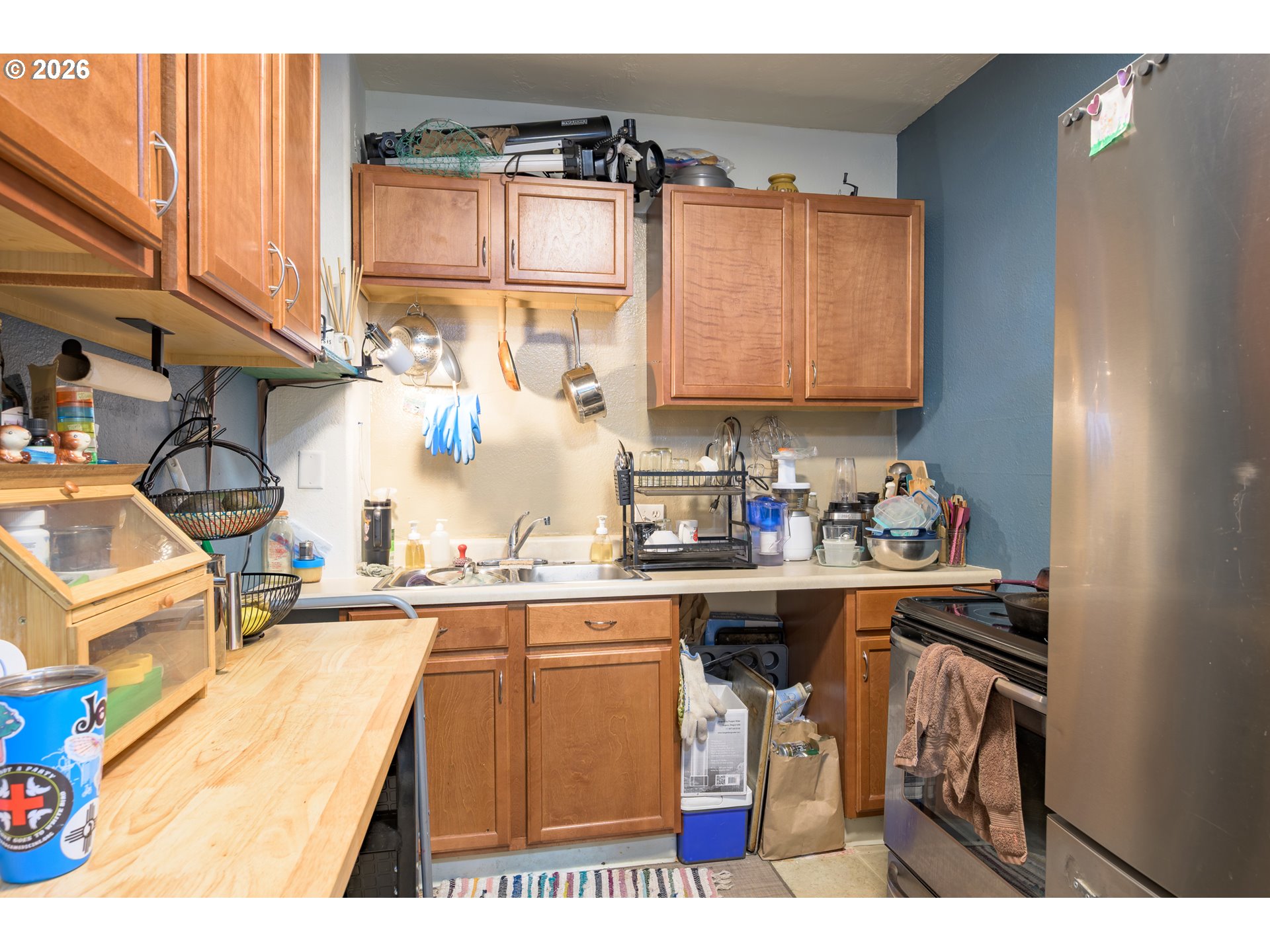 325 River Road Eugene, OR 97404 - Photo 33 of 44 Kitchen