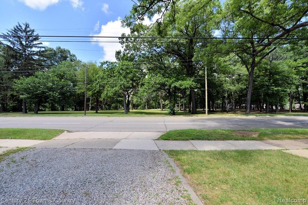 2414 Rochester Road Royal Oak, MI 48073 - Photo 20 of 28 Gallery Image 20