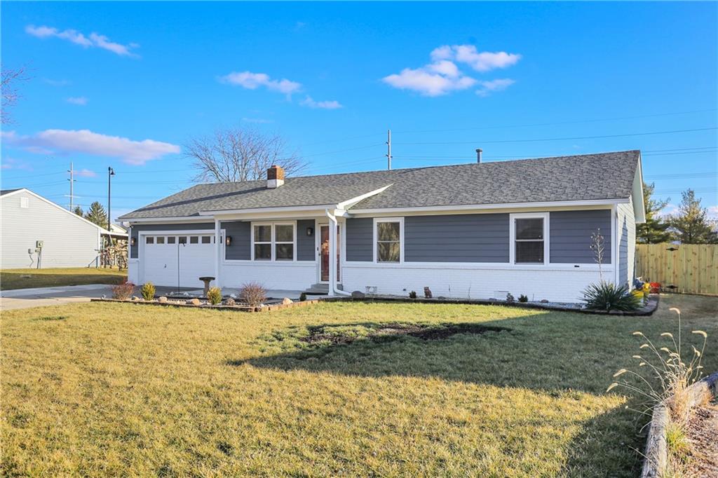 687 Boonesboro Road Greenwood, IN 46142 - Photo 3 of 41 Gallery Image 3