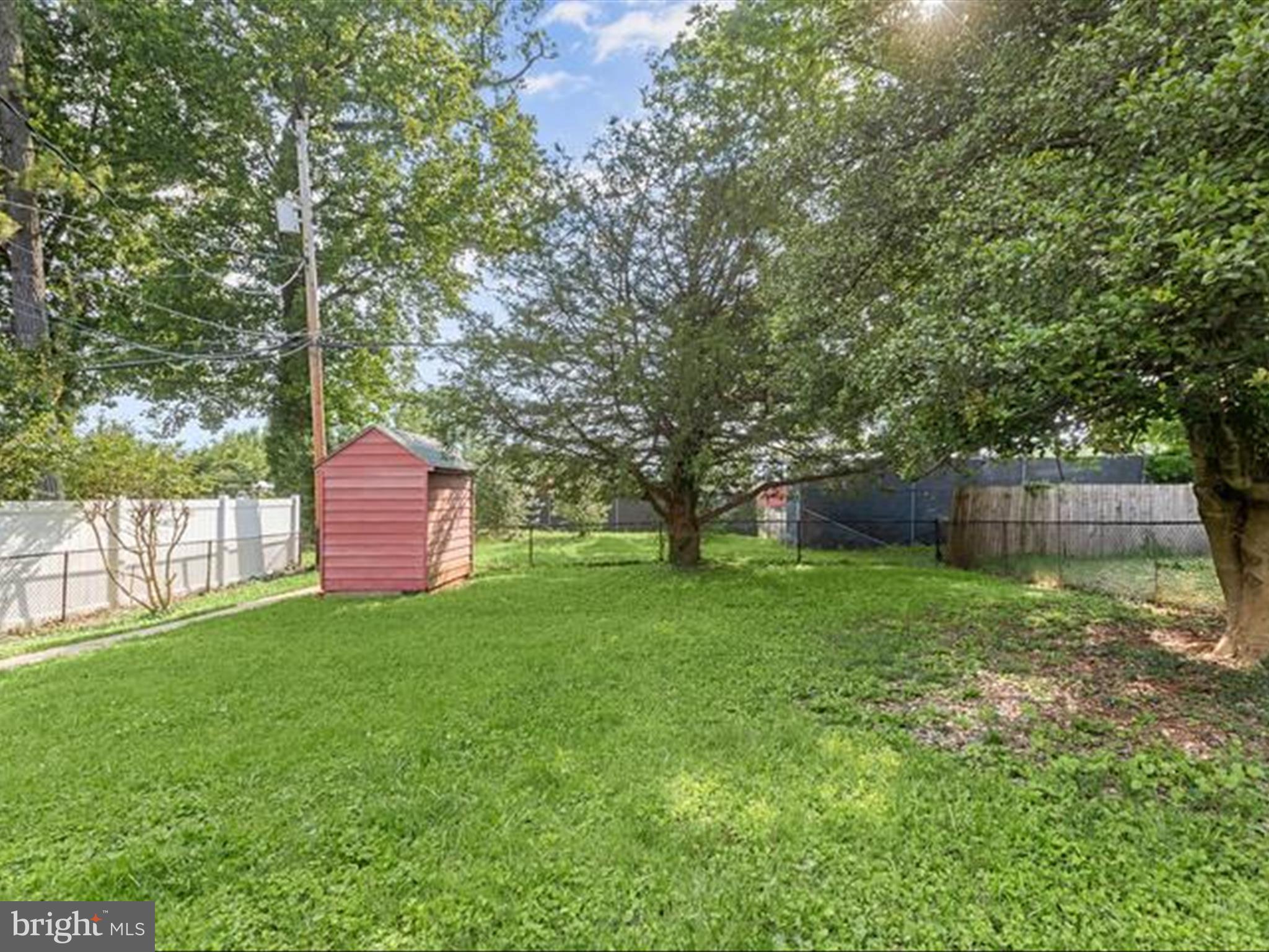 7012 Deerfield Road Pikesville, MD 21208 - Photo 36 of 43 Fenced Rear Lawn