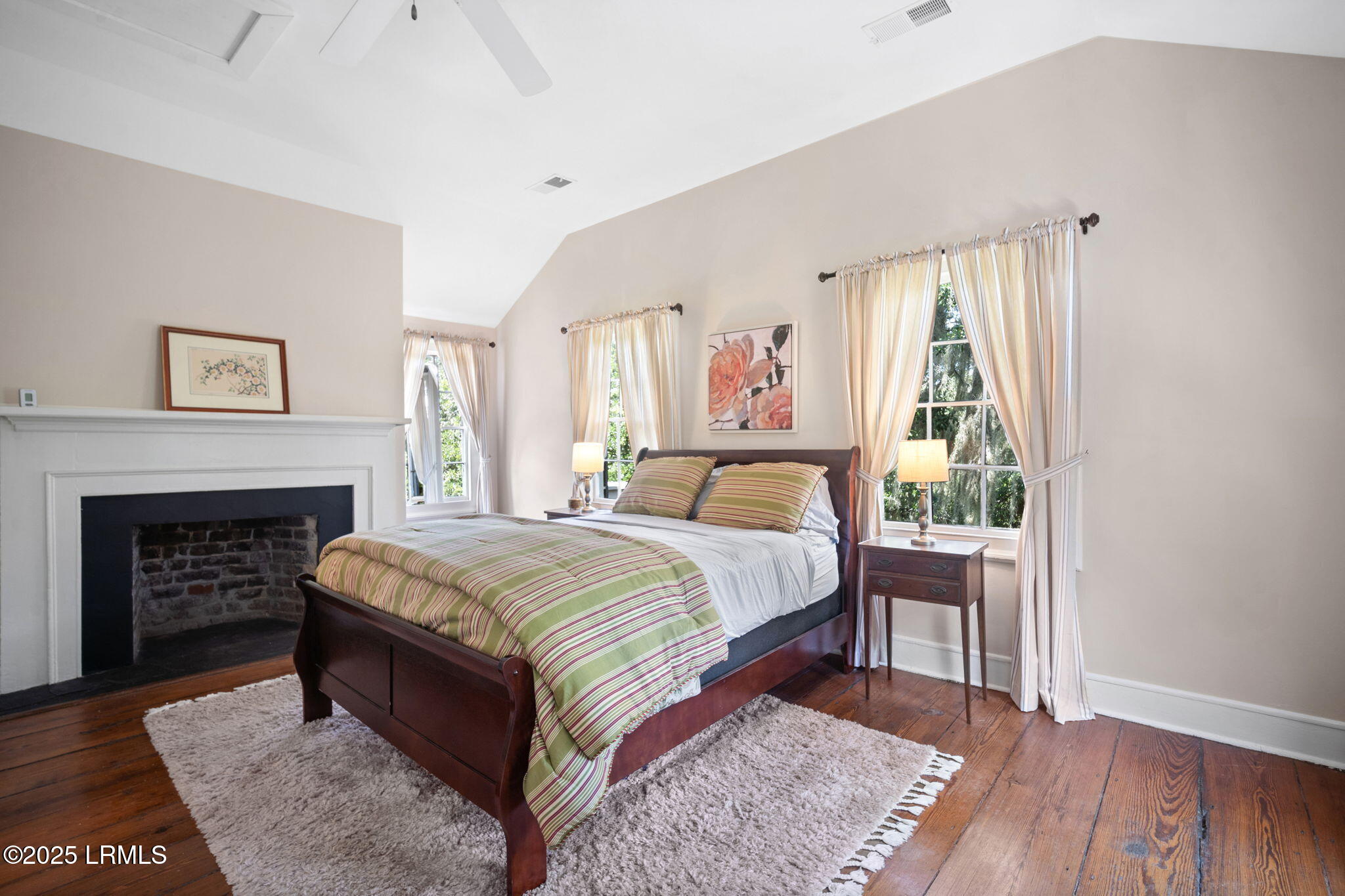 409 Federal Street Beaufort, SC 29902 - Photo 38 of 70 86-web-or-mls-DSC03213 (2)