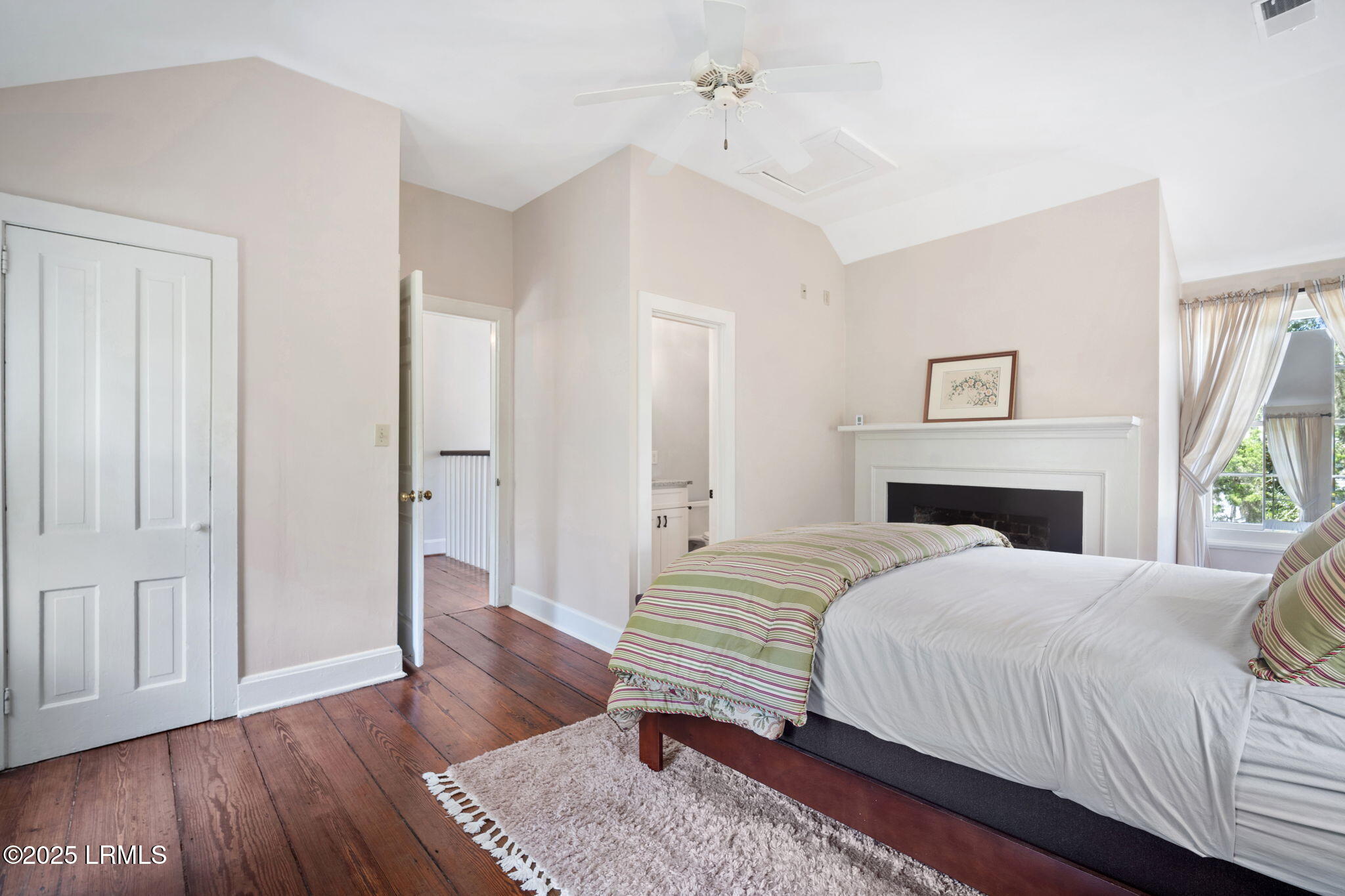 409 Federal Street Beaufort, SC 29902 - Photo 45 of 70 87-web-or-mls-DSC03218 (2)