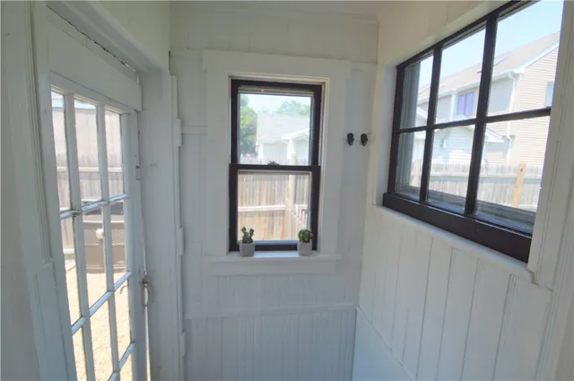 $2,600 | 108 Ormerod Avenue, Portsmouth, RI 02871