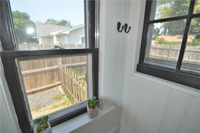 $2,600 | 108 Ormerod Avenue, Portsmouth, RI 02871