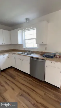 $1,575 | 102 Waterford Lane, Winchester, VA 22602