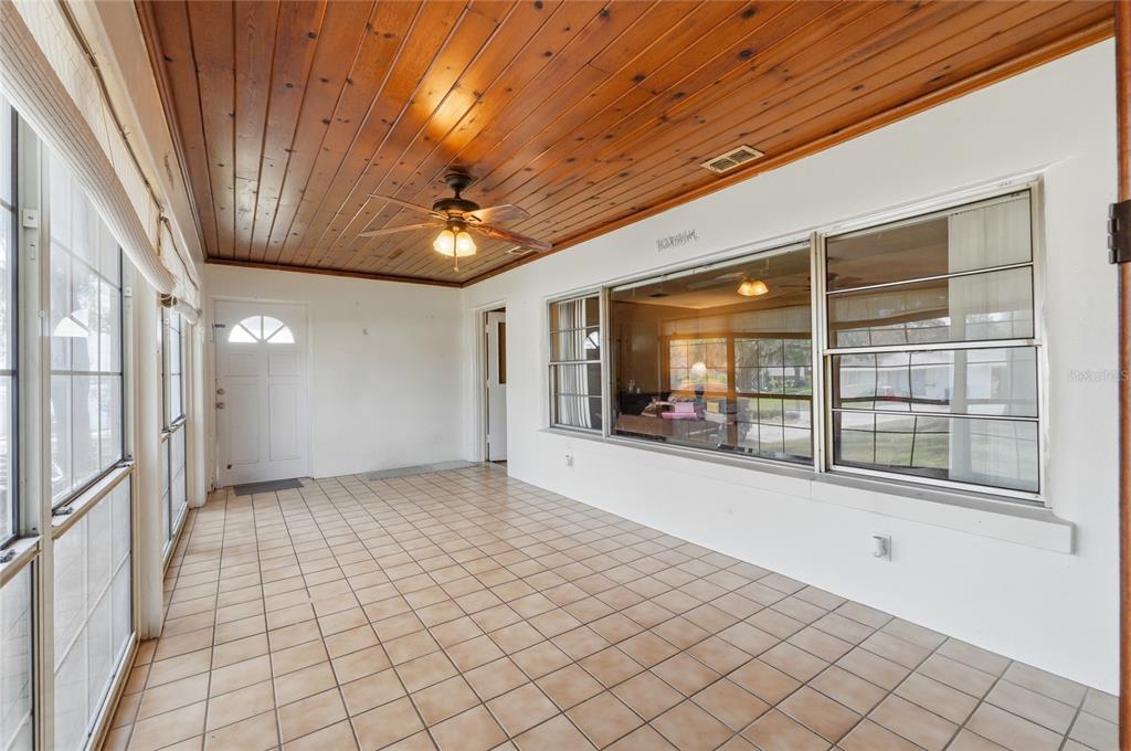 104 11th Street Southeast Winter Haven, FL 33880 - Photo 15 of 42