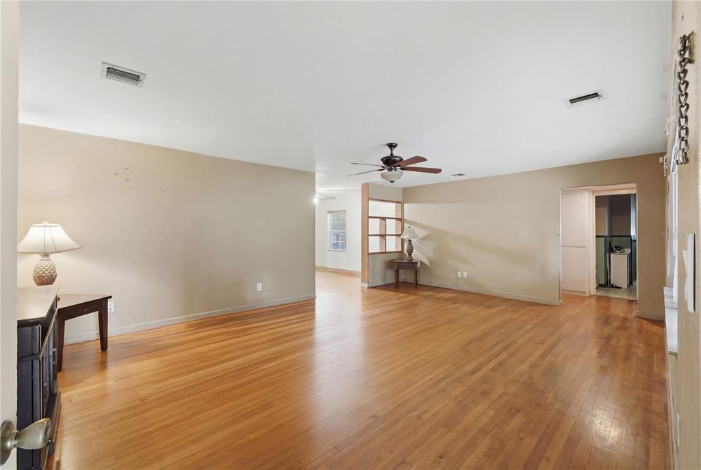 104 11th Street Southeast Winter Haven, FL 33880 - Photo 18 of 42