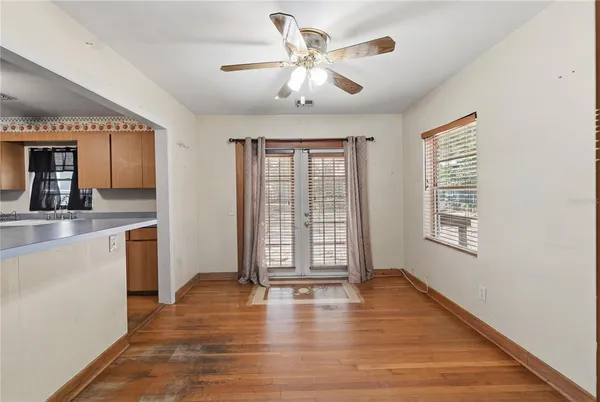 $295,900 | 104 11th Street Southeast, Winter Haven, FL 33880