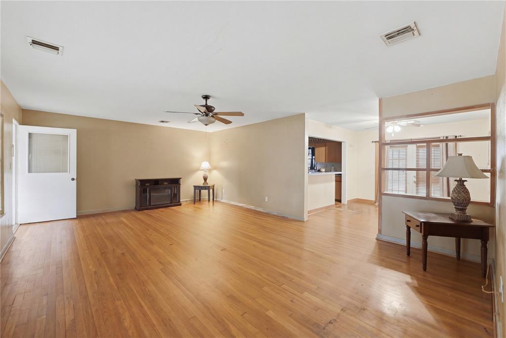 104 11th Street Southeast Winter Haven, FL 33880 - Photo 36 of 42