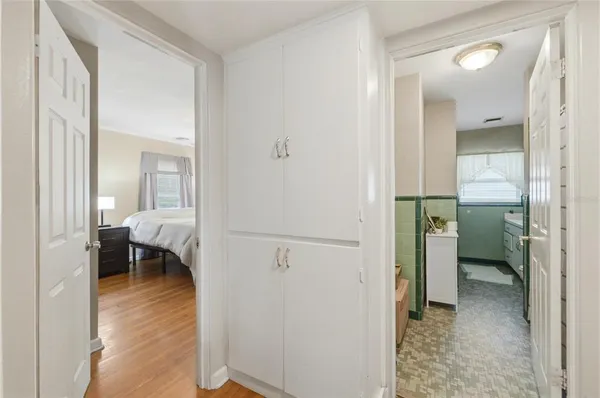 $295,900 | 104 11th Street Southeast, Winter Haven, FL 33880