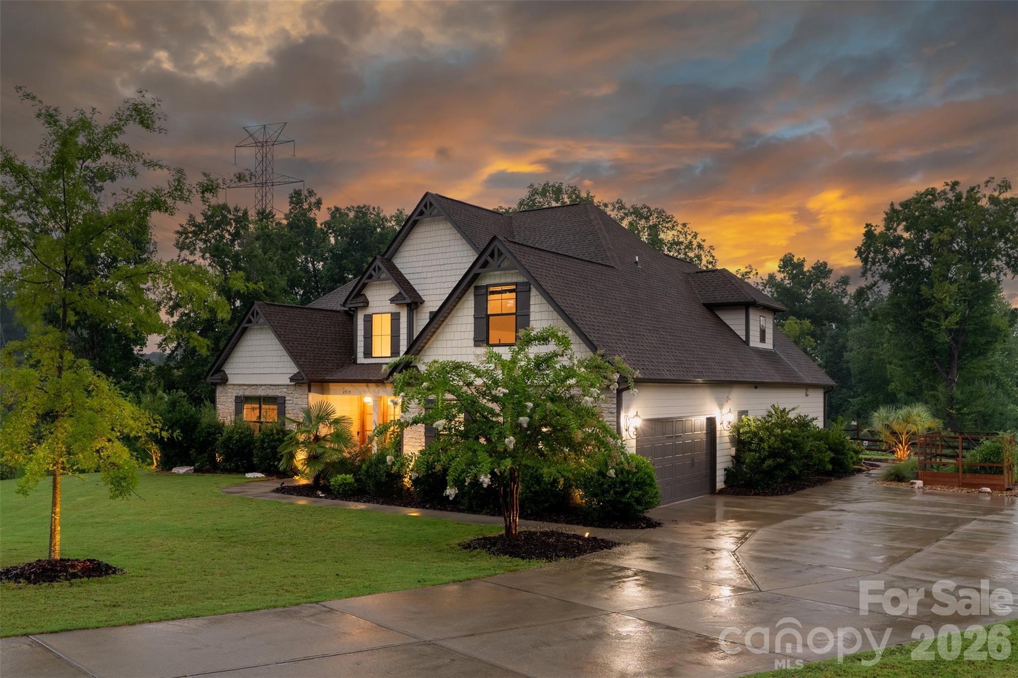 2915 South Point Road Belmont, NC 28012 - Photo 3 of 41 Gallery Image 3