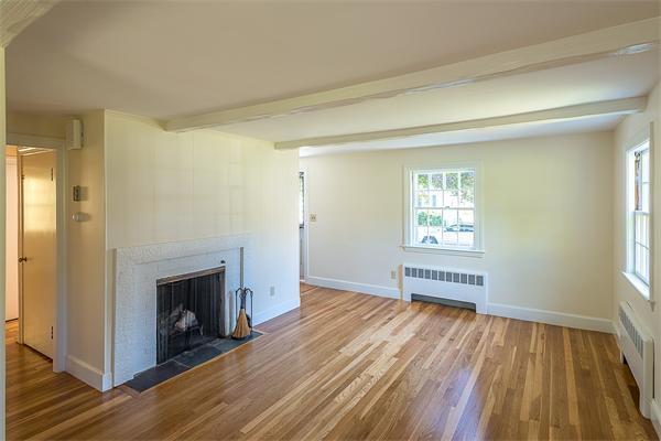 4 Girdler Road Marblehead, MA 01945 - Photo 9 of 29