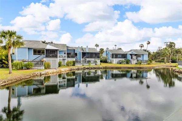 $349,500 | 11961 West Edgeview Court, Unit 11961, Crystal River, FL 34429