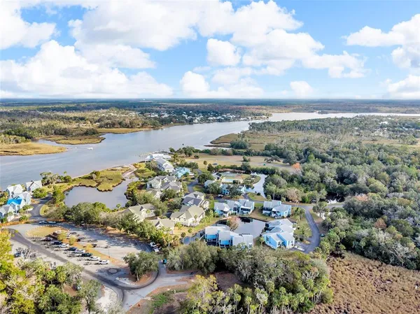 $349,500 | 11961 West Edgeview Court, Unit 11961, Crystal River, FL 34429