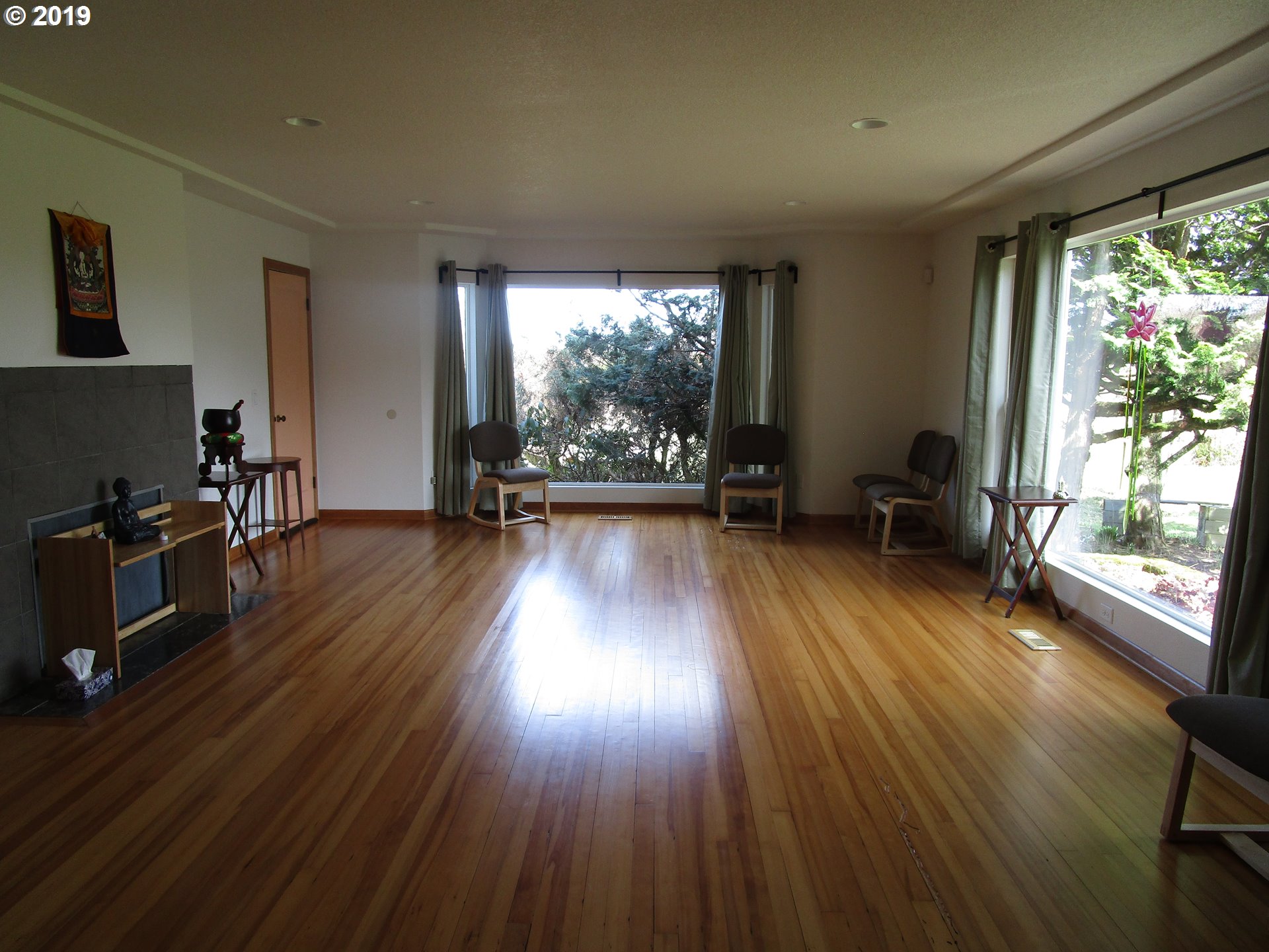 13521 South Vick Road Molalla, OR 97038 - Photo 3 of 15 Gallery Image 3