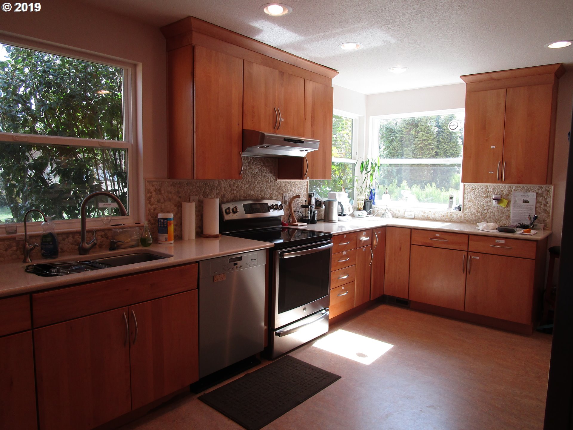 13521 South Vick Road Molalla, OR 97038 - Photo 4 of 15 Gallery Image 4