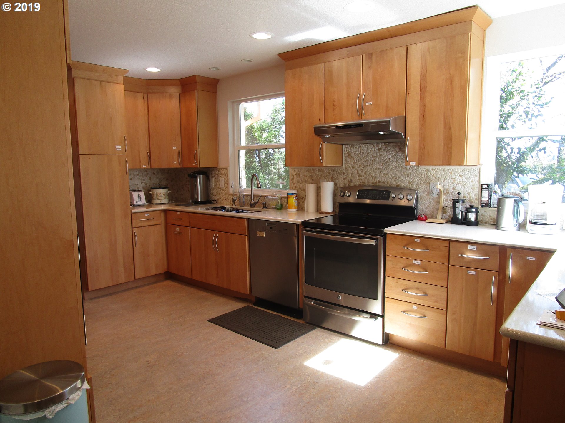 13521 South Vick Road Molalla, OR 97038 - Photo 5 of 15 Gallery Image 5