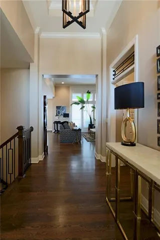 $579,900 | 1700 Northeast Parkwood Drive, Lee's Summit, MO 64064