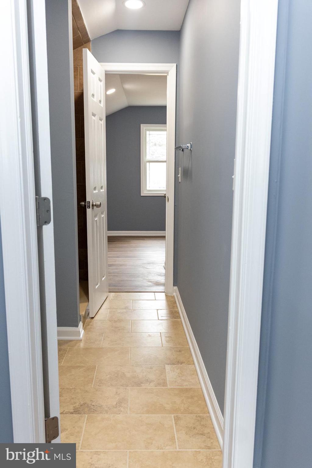 2111 Sunbriar Road Gwynn Oak, MD 21207 - Photo 13 of 18