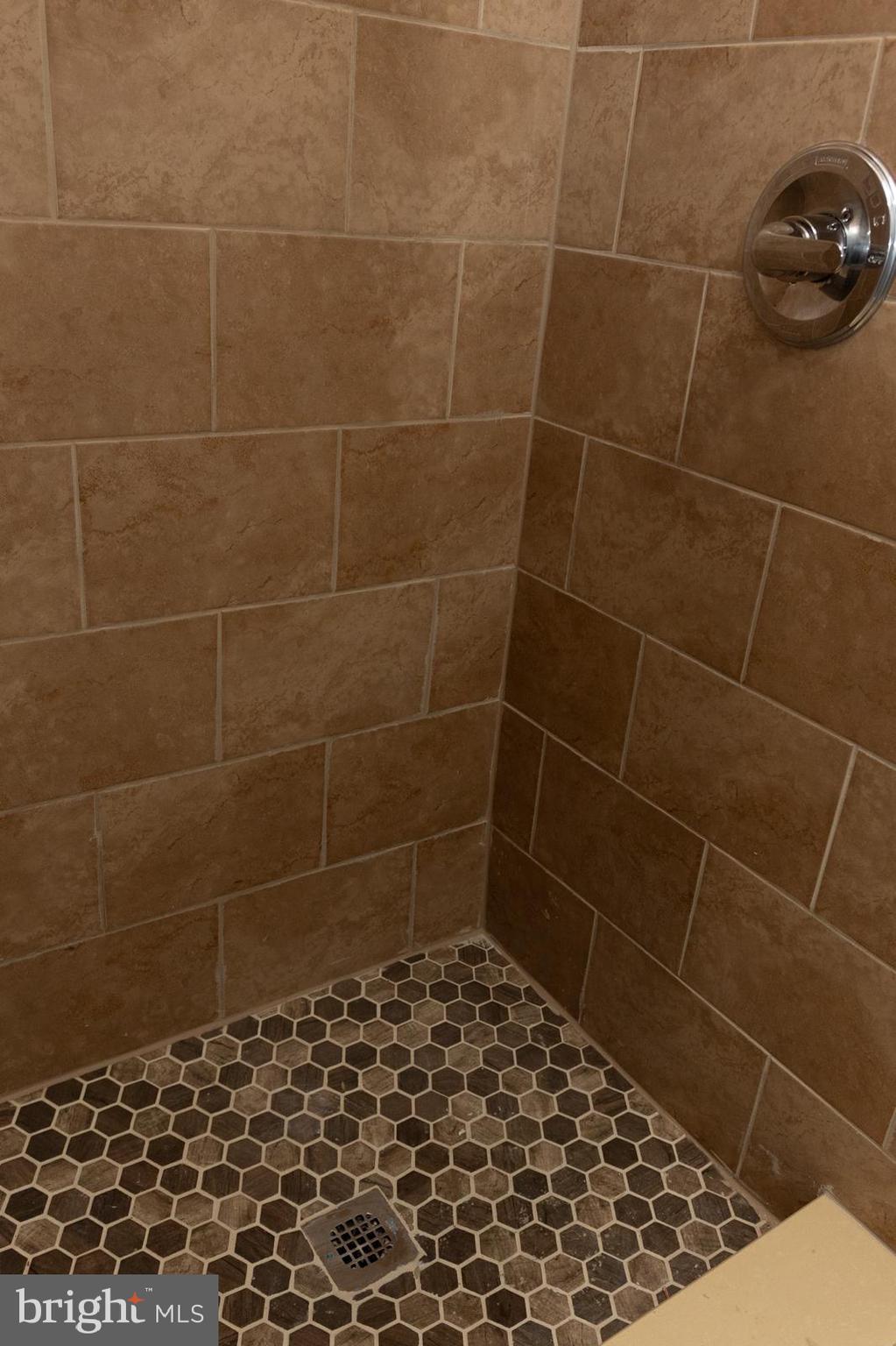 2111 Sunbriar Road Gwynn Oak, MD 21207 - Photo 14 of 18