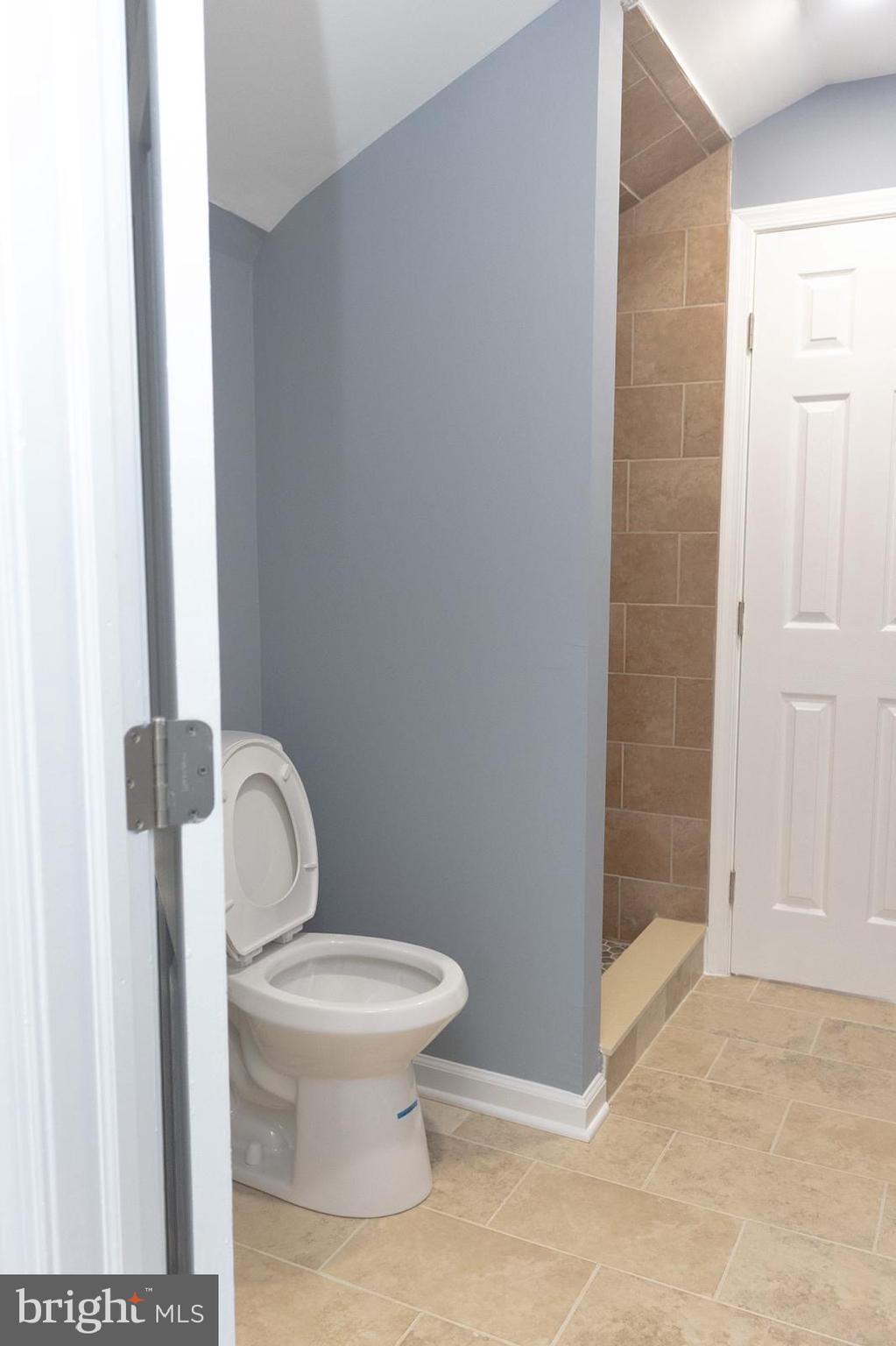 2111 Sunbriar Road Gwynn Oak, MD 21207 - Photo 6 of 18