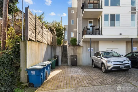 a car parked in front of a building