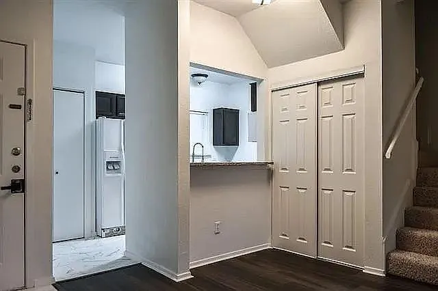 $220,000 | 5550 Spring Valley Road, Unit E22, Dallas, TX 75202