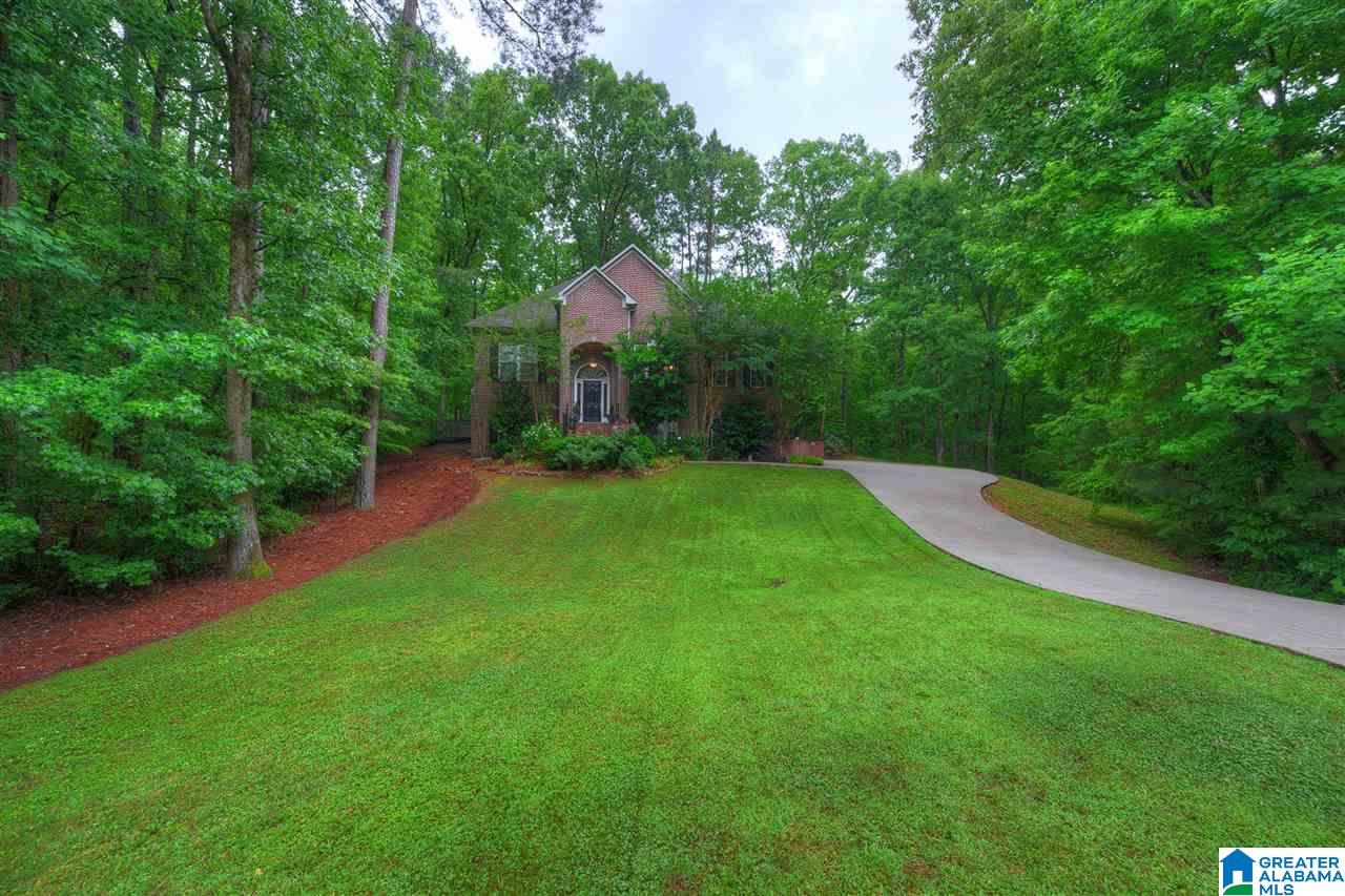 135 Brynhurst Drive Chelsea, AL 35043 - Photo 2 of 37