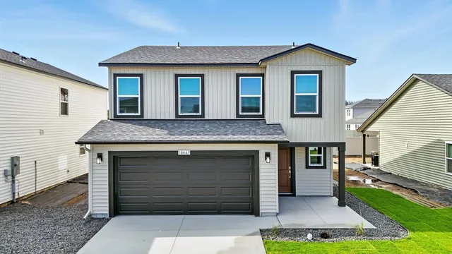 $424,995 | 824 East L Street, Deer Park, WA 99006