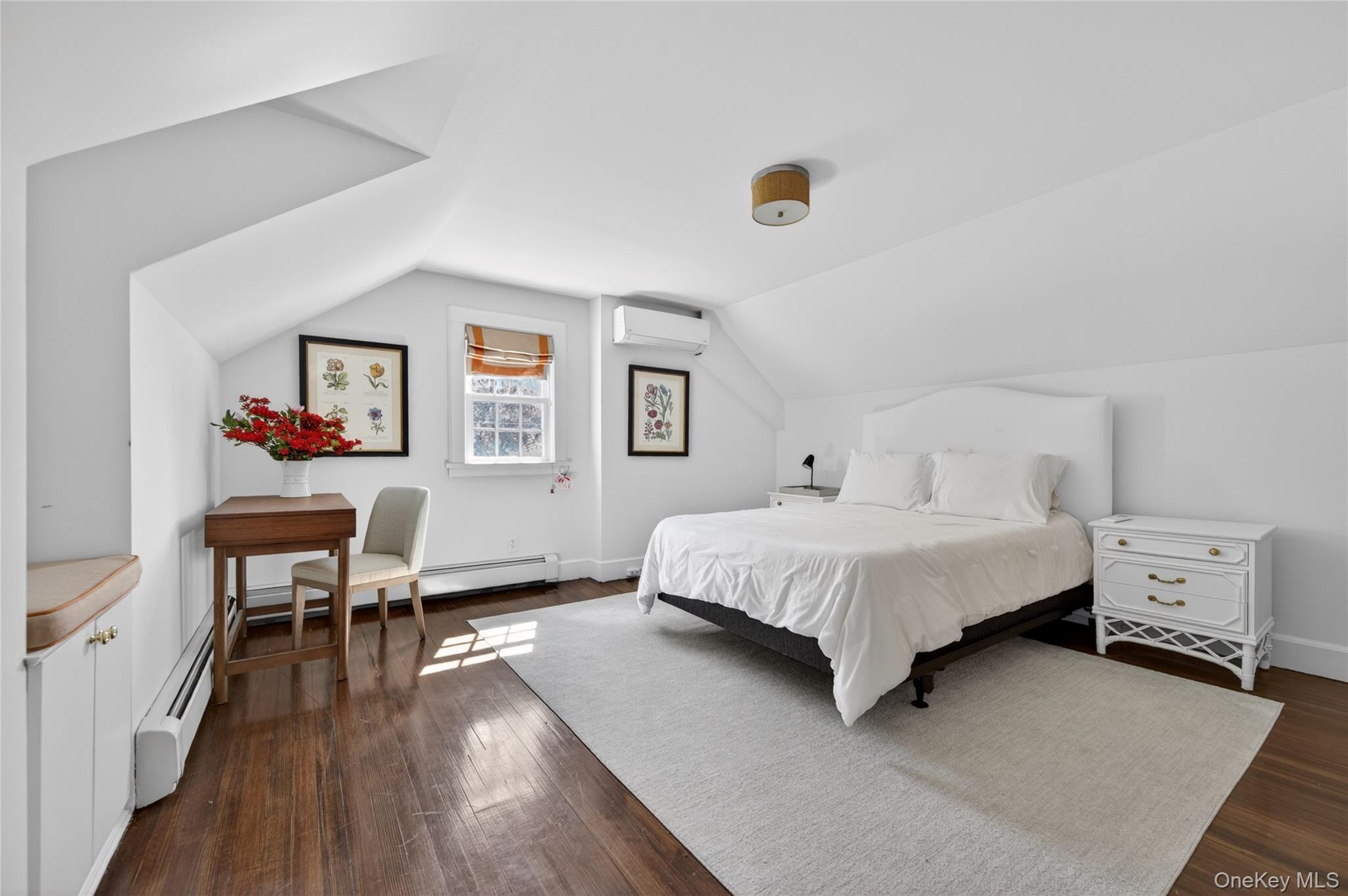 490 Duck Pond Road Locust Valley, NY 11560 - Photo 18 of 24 Gallery Image 18
