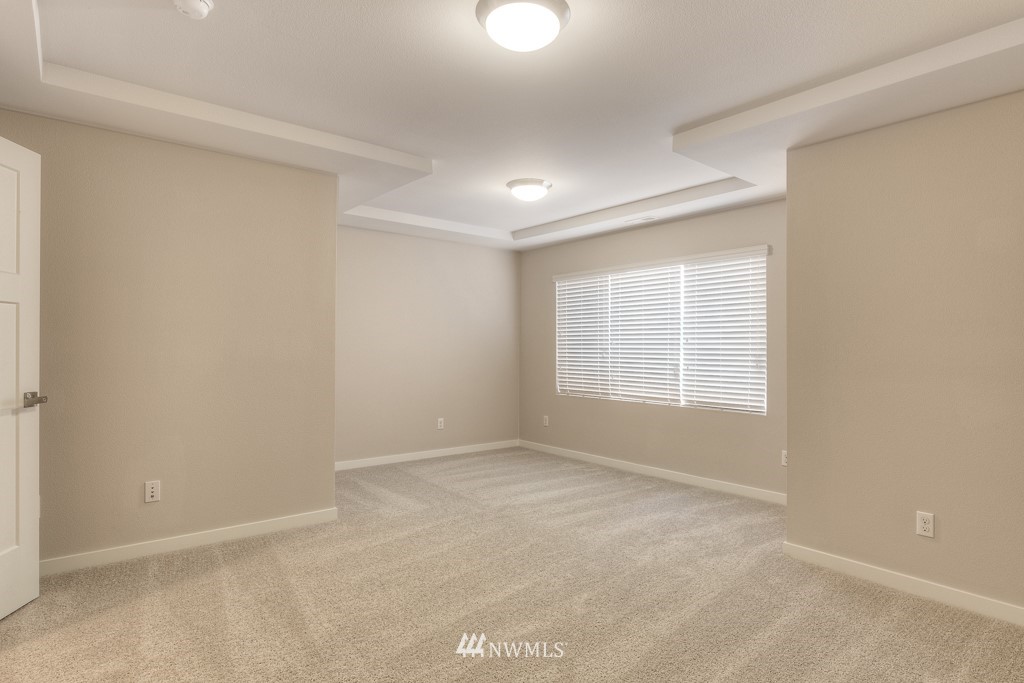 3924 242nd Street Southeast, Unit PT 3 Bothell, WA 98021 - Photo 14 of 21 a view of an empty room with a window