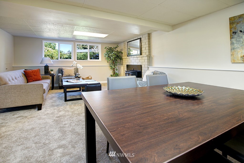 7006 175th Street Southwest Edmonds, WA 98026 - Photo 13 of 22 Gallery Image 13