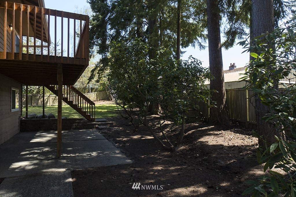 7006 175th Street Southwest Edmonds, WA 98026 - Photo 21 of 22 Gallery Image 21