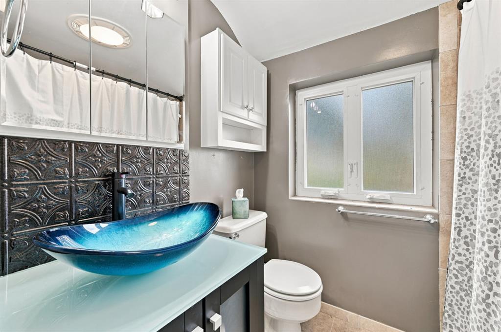675 Meadow Lane Rochester, PA 15074 - Photo 18 of 33 Gallery Image 18