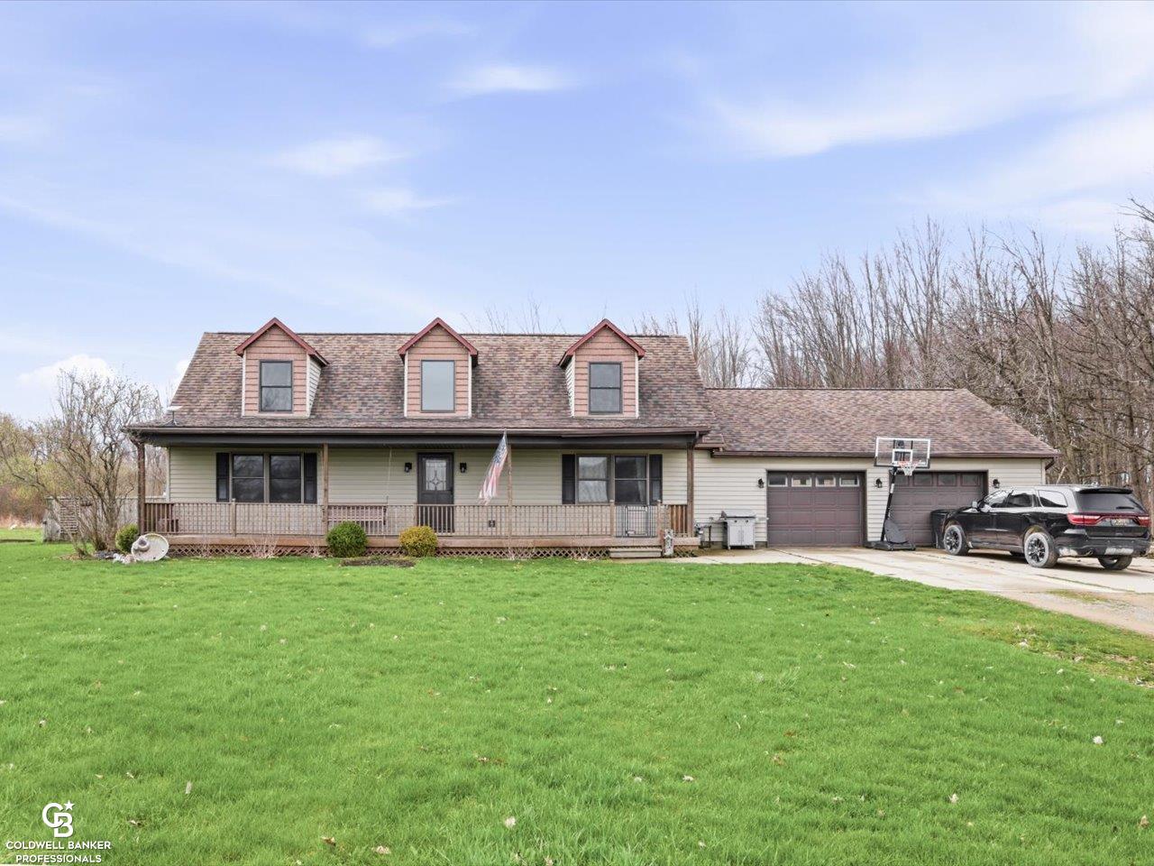 8925 Lohr Road Avoca, MI 48006 - Photo 1 of 41