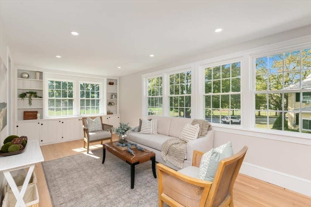 3 York Street Andover, MA 01810 - Photo 10 of 40