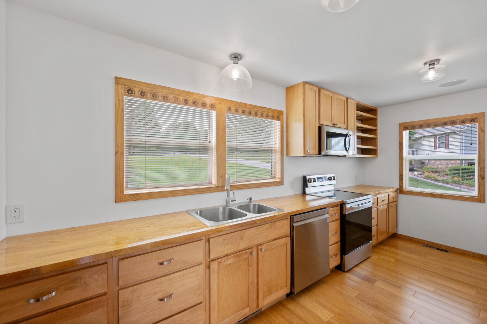 114 Amaryllis Road Newport, TN 37821 - Photo 20 of 54 Gallery Image 20