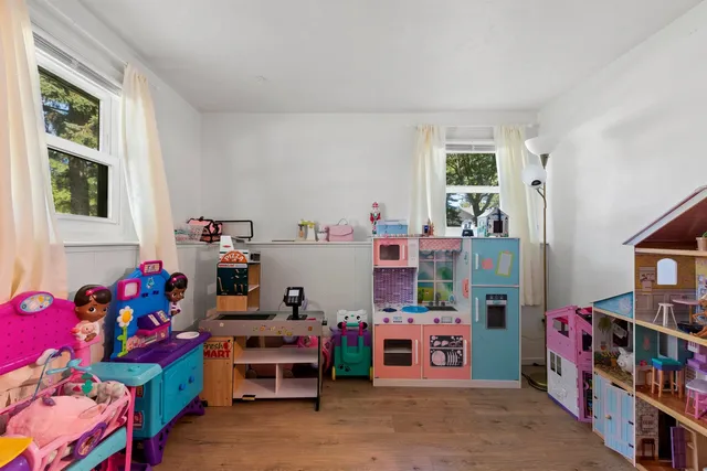 $319,900 | 1015 Aphrodite Road, Green Bay, WI 54311