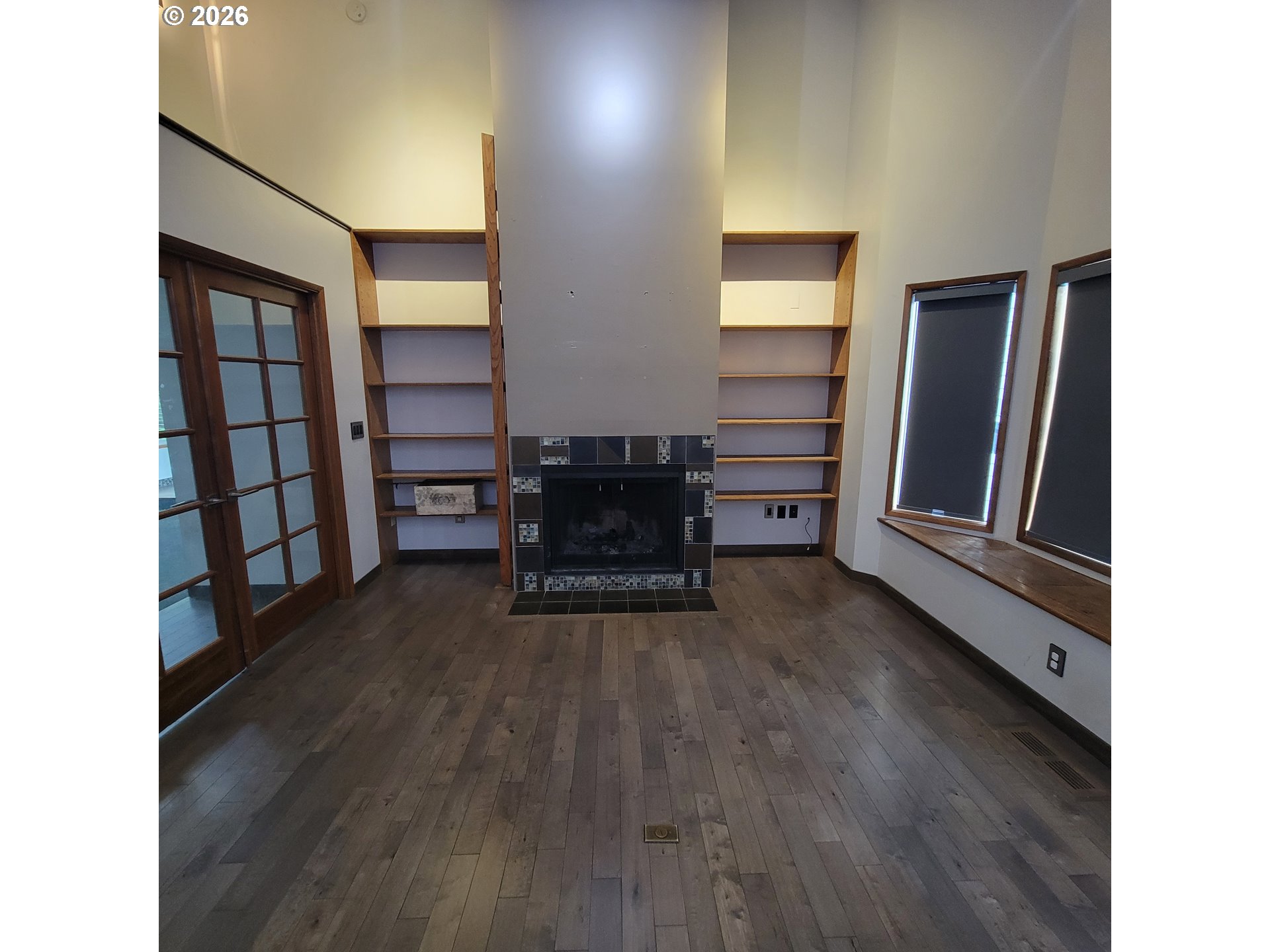 755 Southwest Chestnut Street Portland, OR 97219 - Photo 19 of 39