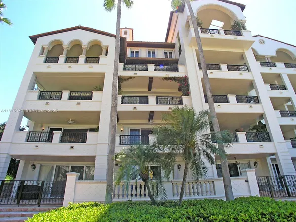 $28,000 | 4924 Fisher Island Drive, Unit 4924, Miami Beach, FL 33109