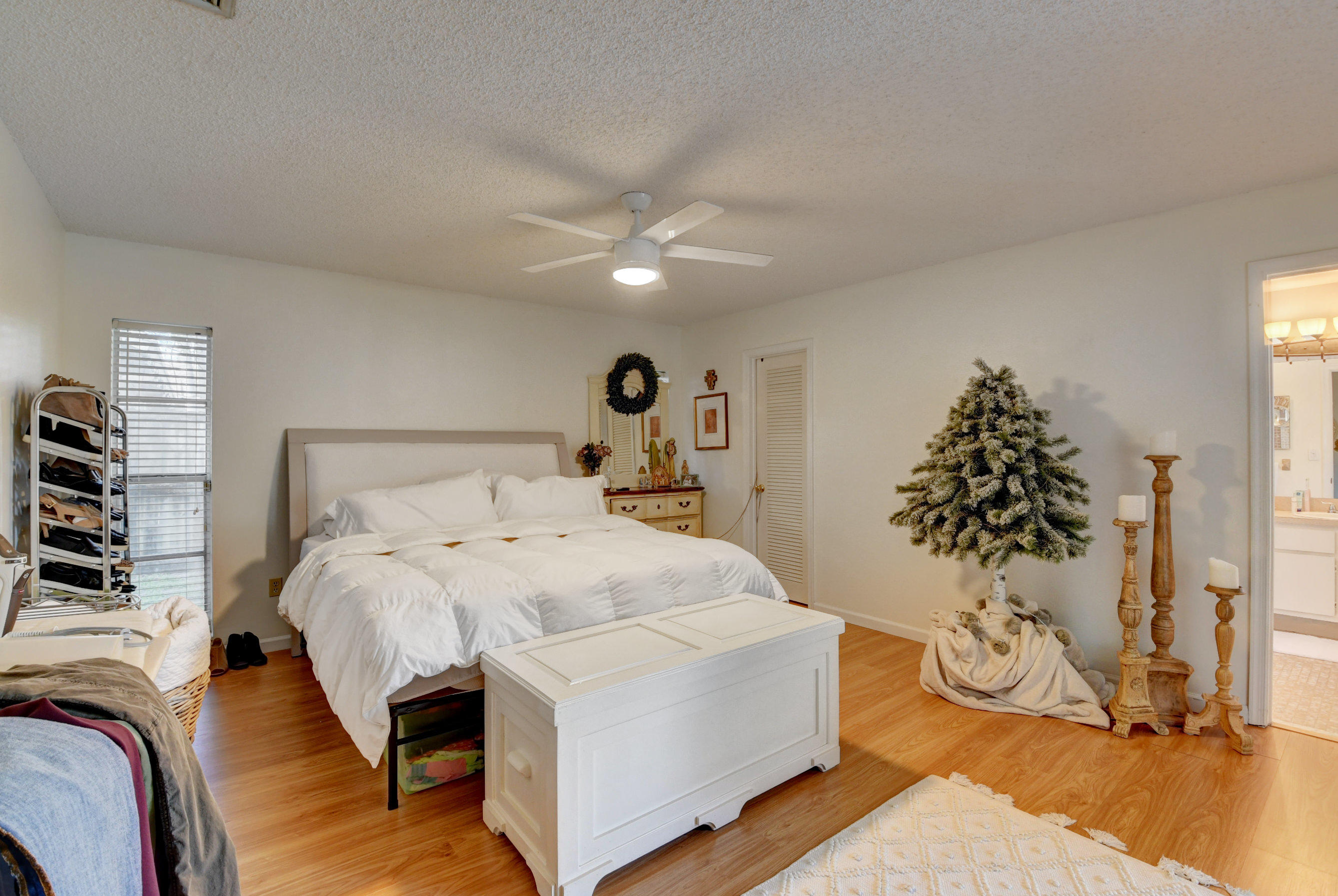 4849 Rabbit Hollow Drive Boca Raton, FL 33487 - Photo 18 of 35 49_dsc_0607_08_09_10_11