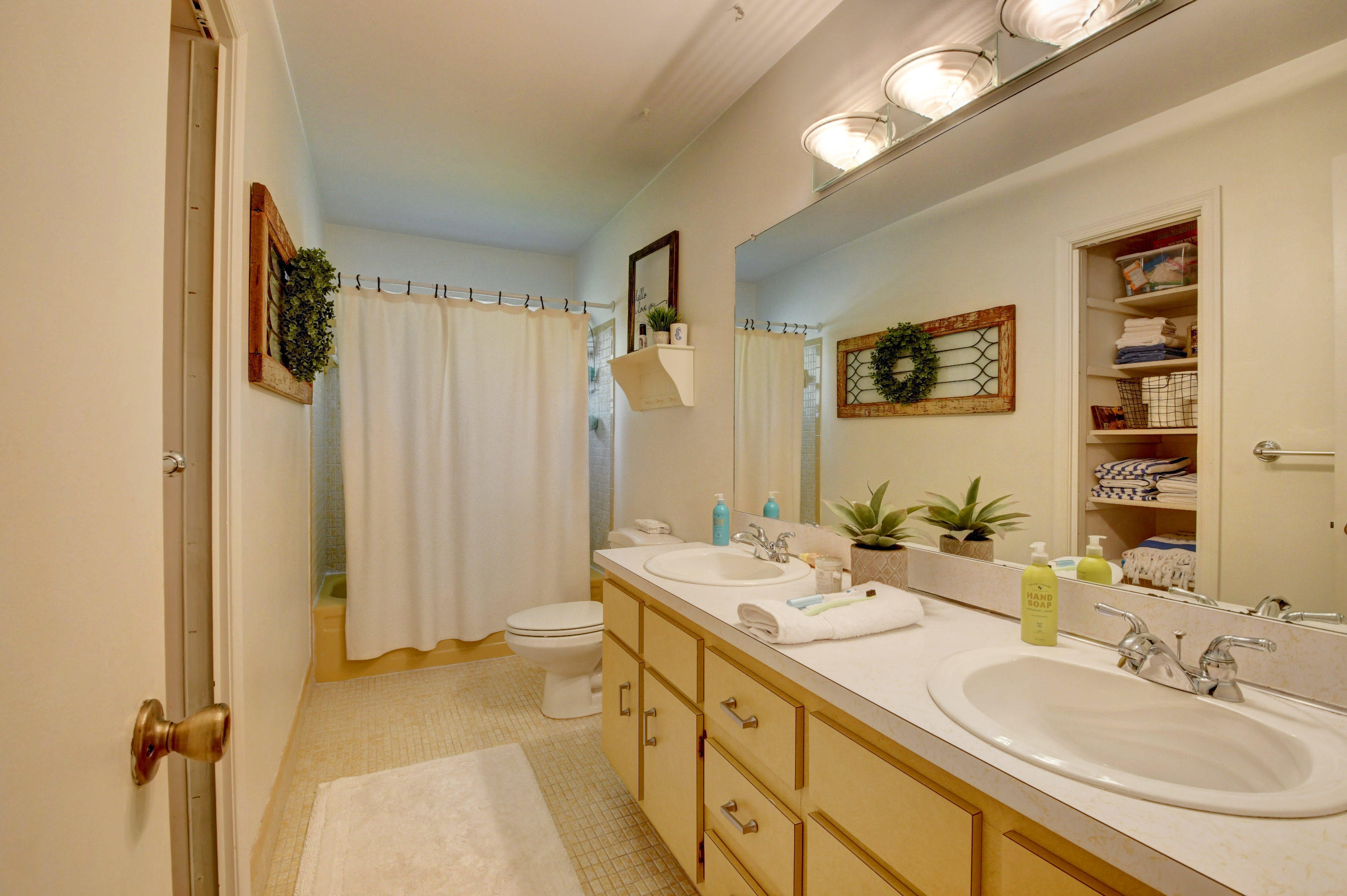 4849 Rabbit Hollow Drive Boca Raton, FL 33487 - Photo 21 of 35 55_dsc_0642_3_4_5_6